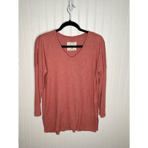 Women's Cupio Coral Long Sleeve Shirt Size M